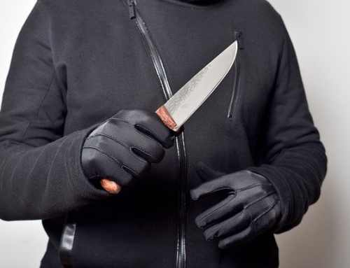 Sind Messer zur Selbstverteidigung geeignet? Pros und Cons!